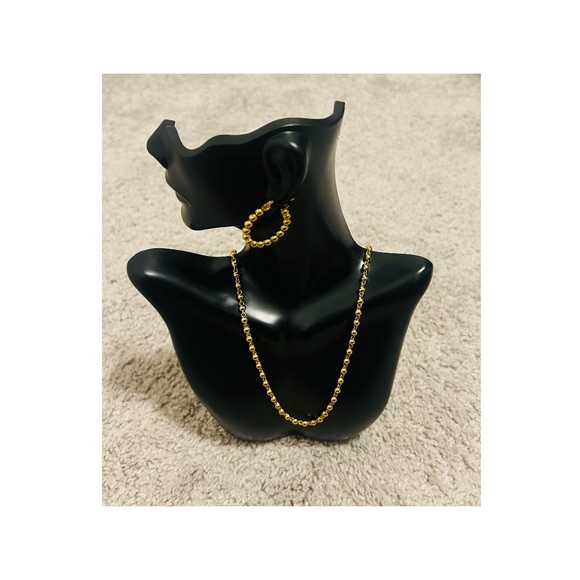Gold Plated Necklace & Earrings Set. NWOT - Picture 1 of 6